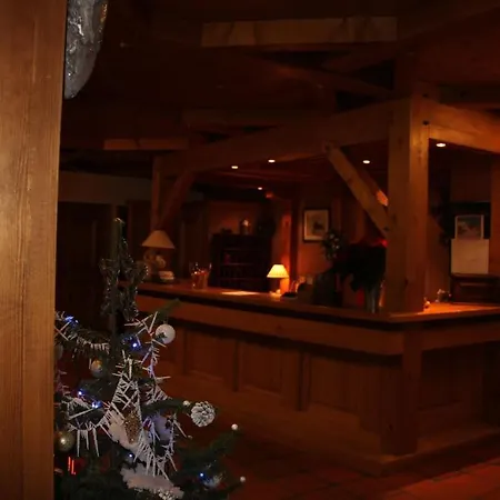 Au Coeur Des Pres Hotel Combloux