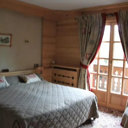 Hotel Au Coeur Des Pres 3*